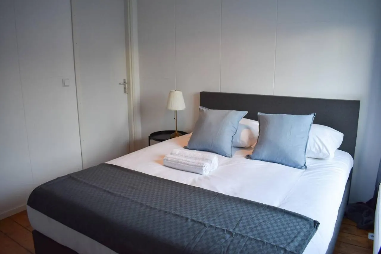 Private 4P Top Floor - Hostel Apartment Amsterdam Netherlands